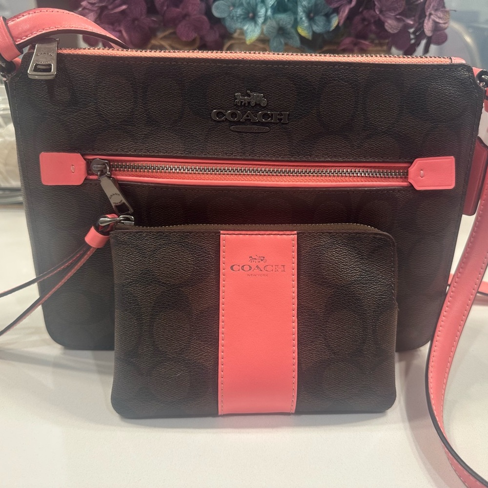 Coach crossbody purse with matching wallet, pink/brown